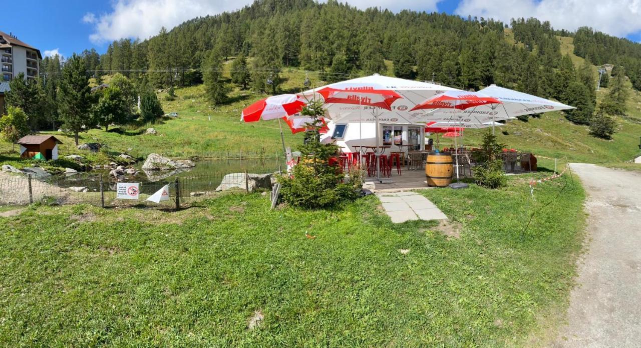 Chez Chantal Siviez Bagian luar foto